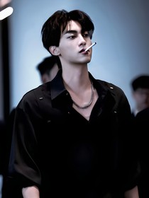 综影视：媚骨天成！祸水大佬她蛊惑众生